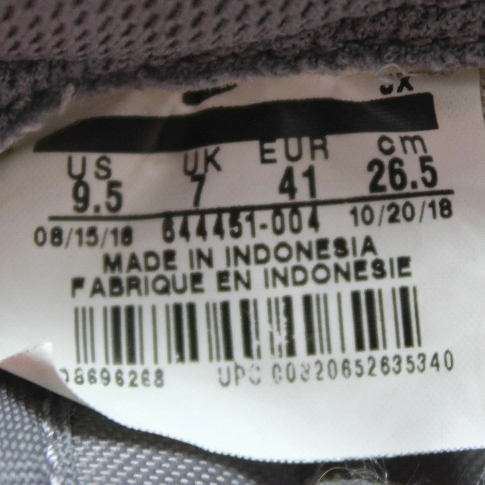 Nike Womens‎ Genicco 844451-004 Gray Casual Shoes Sneakers Size 9.5